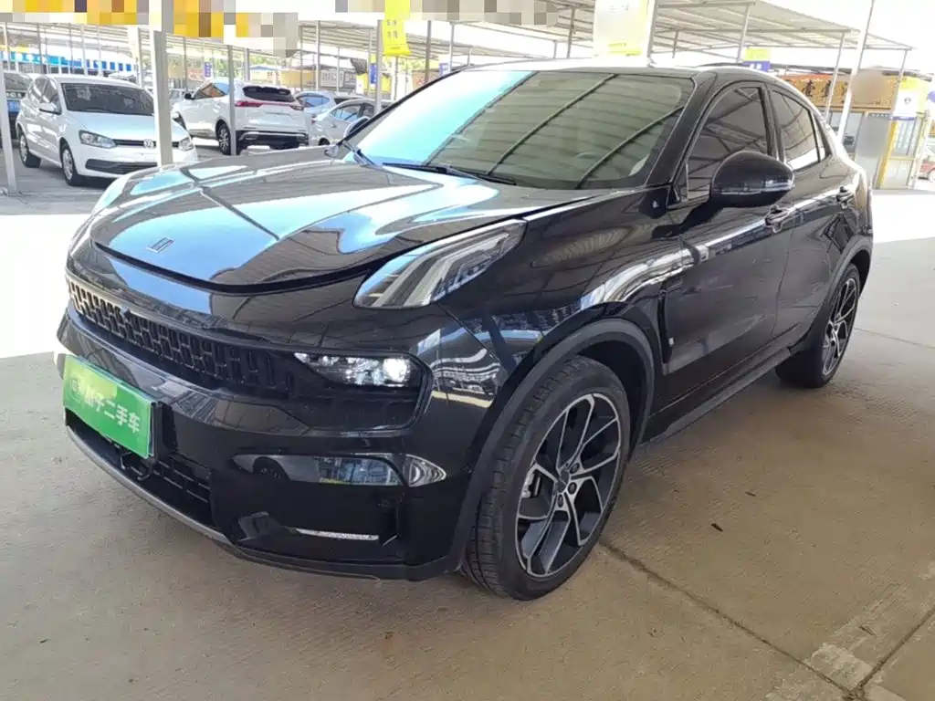 Lynk & Co 05