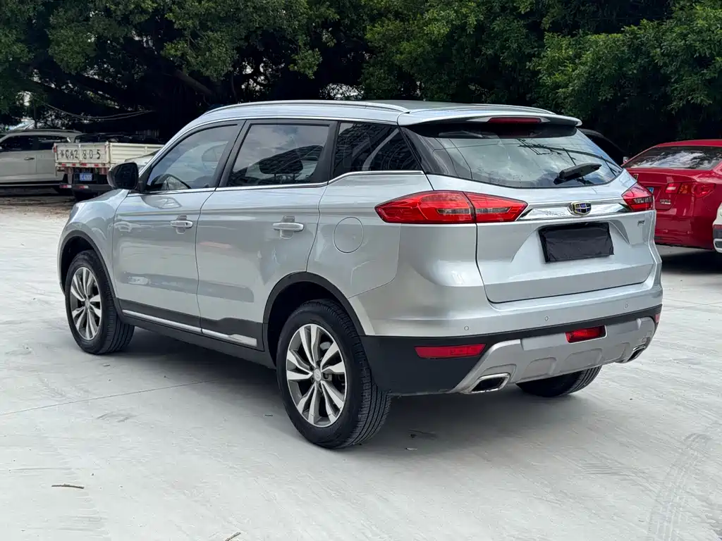 Geely Boyue — миниатюра 7