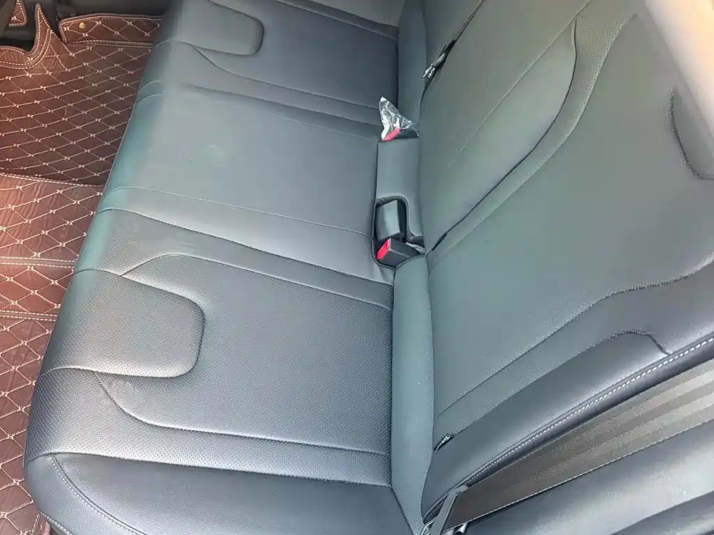 Hyundai Elantra — миниатюра 2