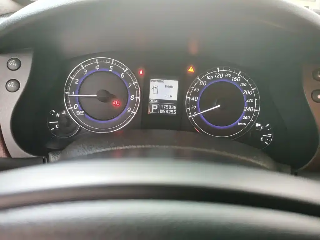 Infiniti QX50 (Import) — миниатюра 5