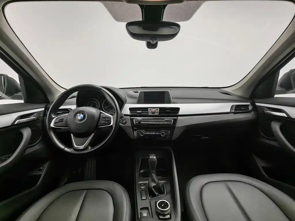 BMW X1 — миниатюра 5