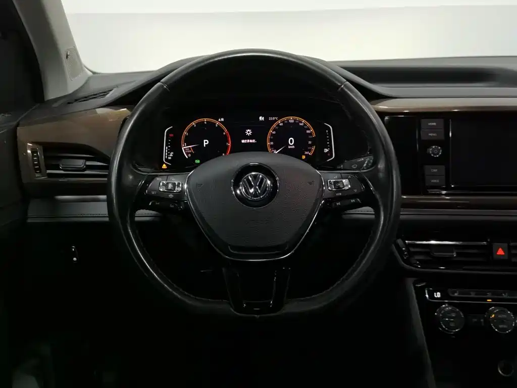 Volkswagen Tharu — миниатюра 11