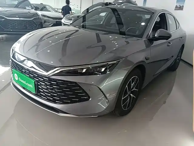 2025 BYD Qin