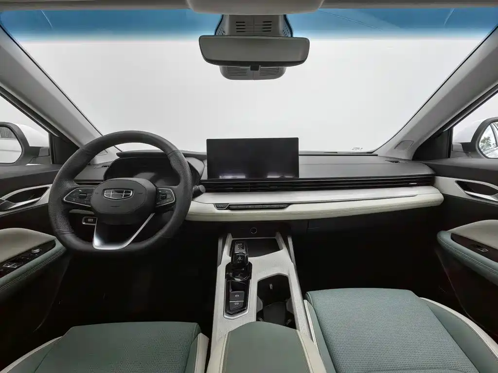 Geely L HiP — миниатюра 5