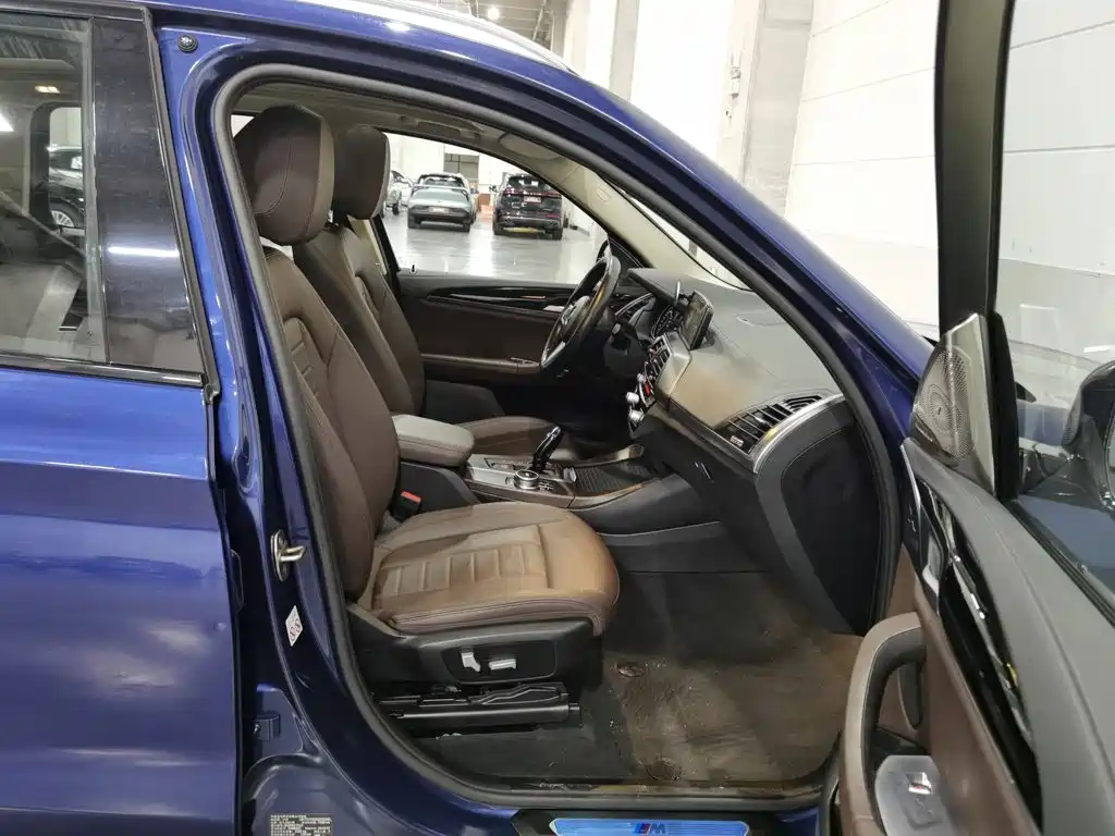 BMW X3 — миниатюра 23