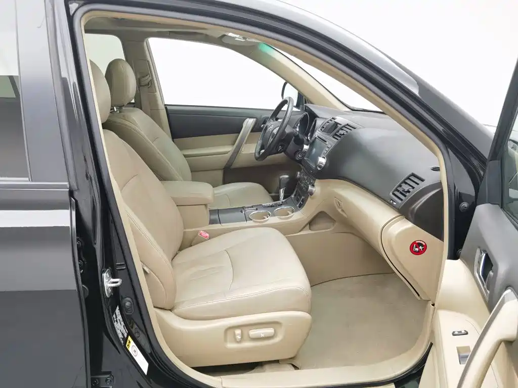 Toyota Highlander — миниатюра 23