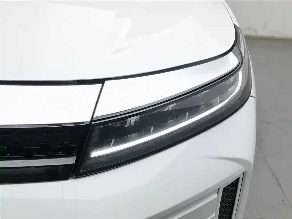 EXEED STAR WAY CHASING THE WIND