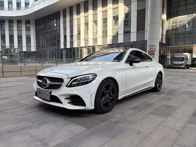 MERCEDES-BENZ C CLASS 2019