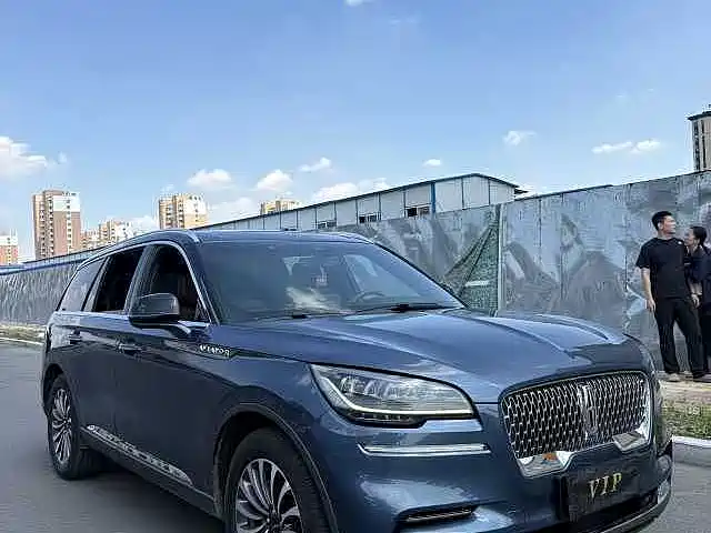 Lincoln Aviator (Import) — миниатюра 3