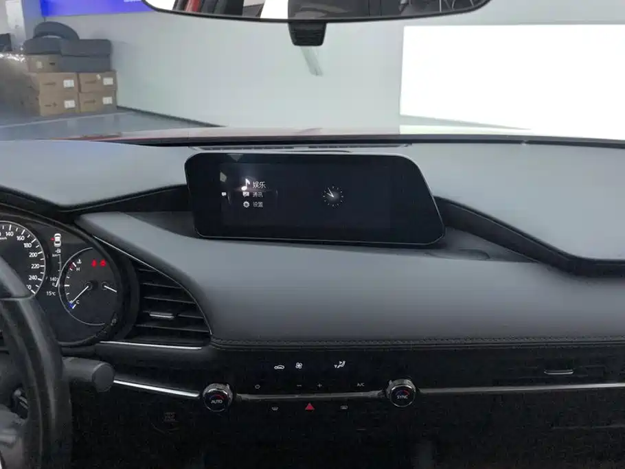 Mazda 3 Axela — миниатюра 13
