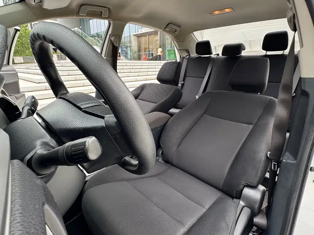 Toyota Corolla — миниатюра 10