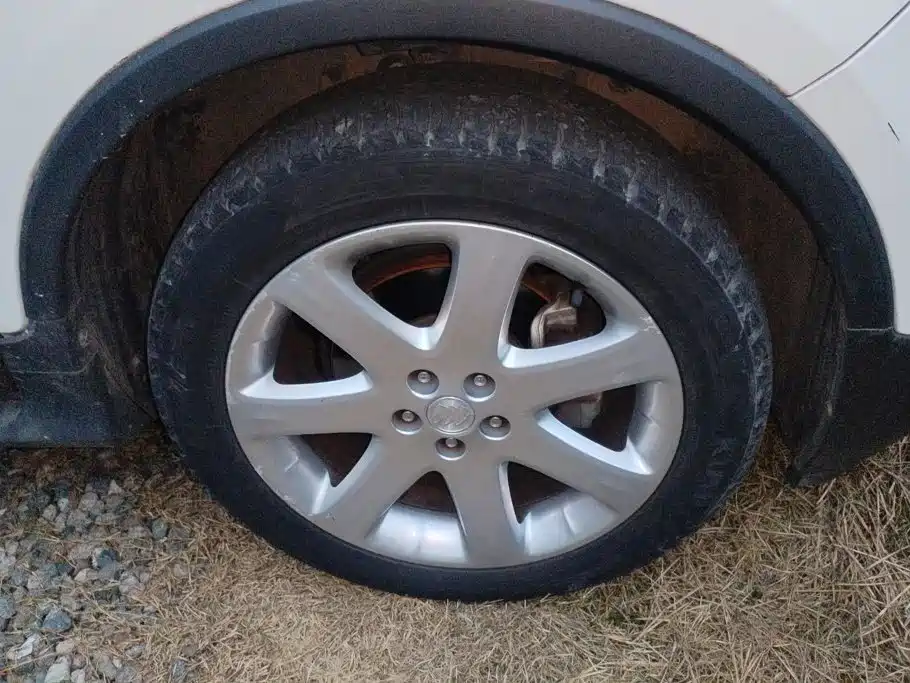 Buick Encore — миниатюра 6