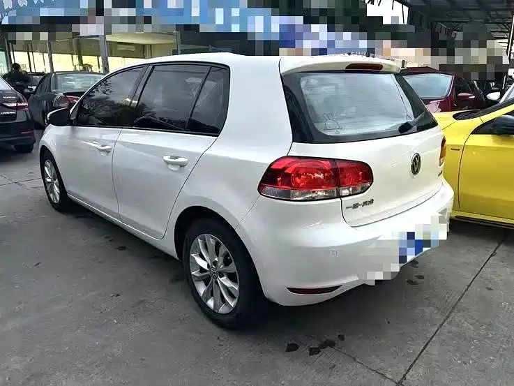 Volkswagen Golf — миниатюра 8