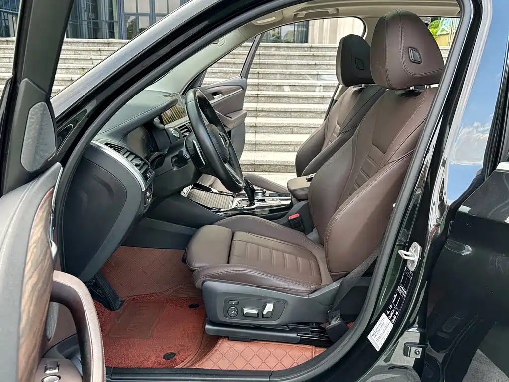 BMW X3 — миниатюра 5