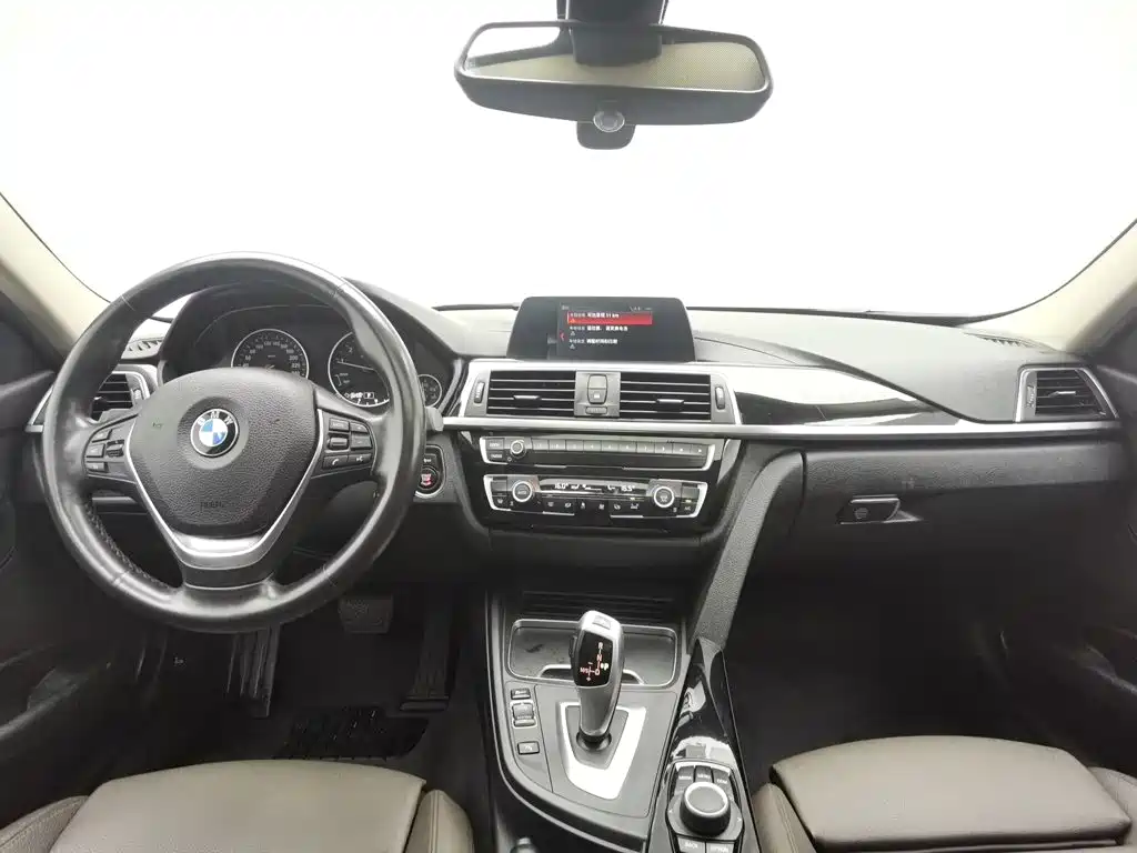 BMW 3 Series — миниатюра 5