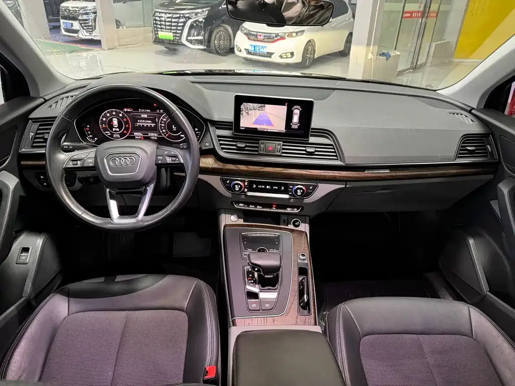 Audi Q5L — миниатюра 5