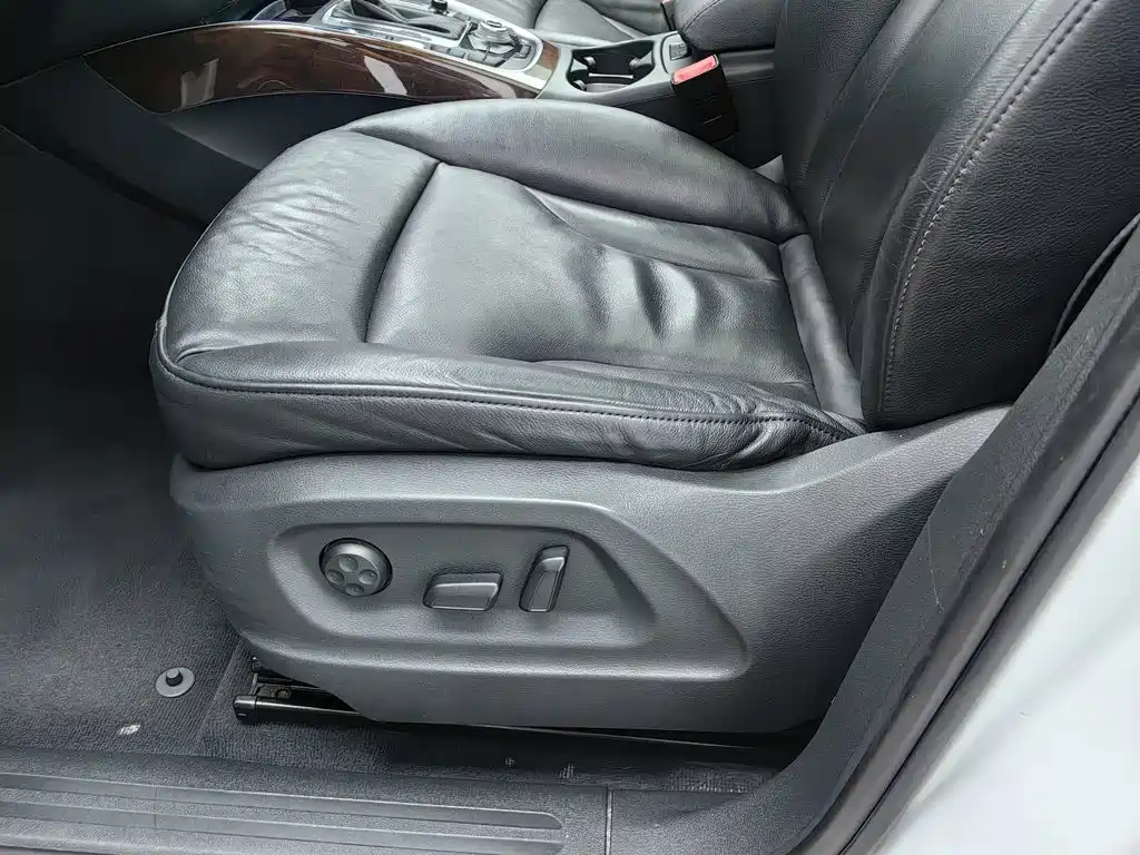 Audi Q5 — миниатюра 20