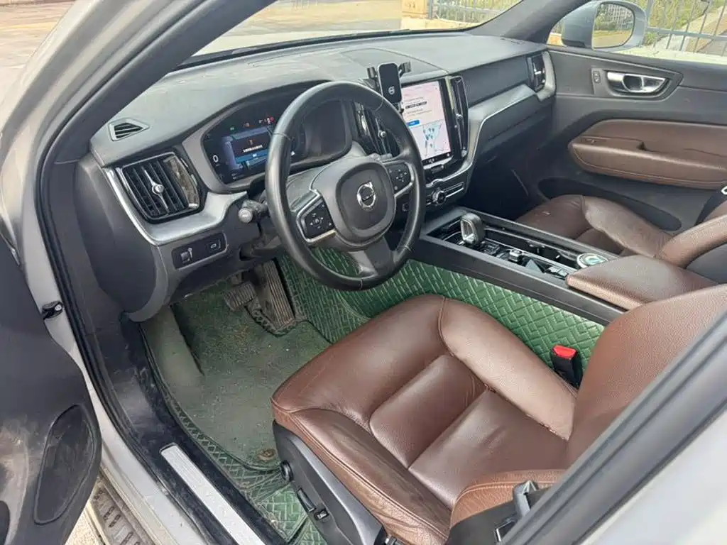Volvo XC60 — миниатюра 4