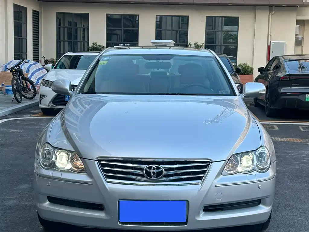 Toyota Reiz — миниатюра 2