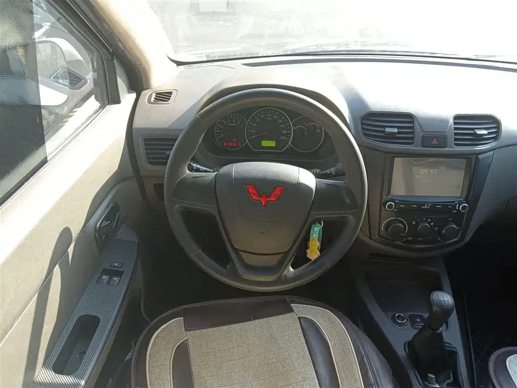 WULING AUTOMOBILE WULING HONGGUANG