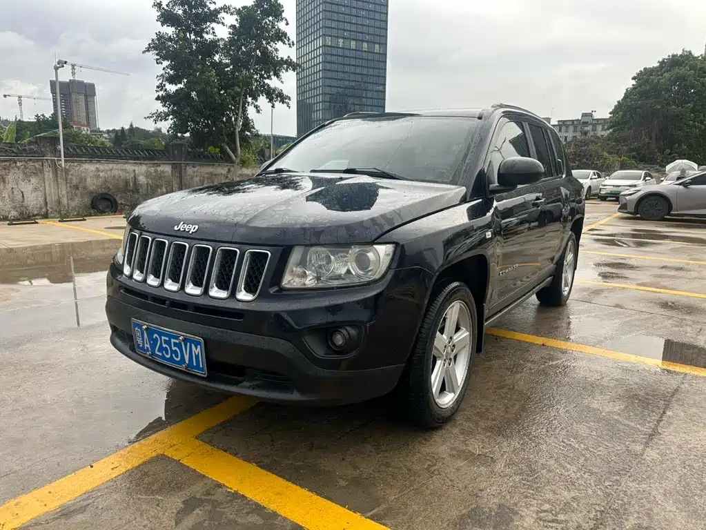 Купить Jeep Compass (Import)