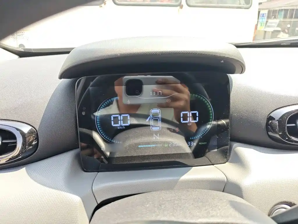 Leapmotor Leapmotor T03 — миниатюра 4