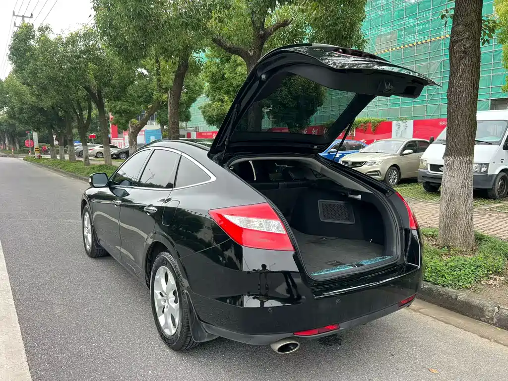 Honda Crosstour 2012 2.4L Luxury