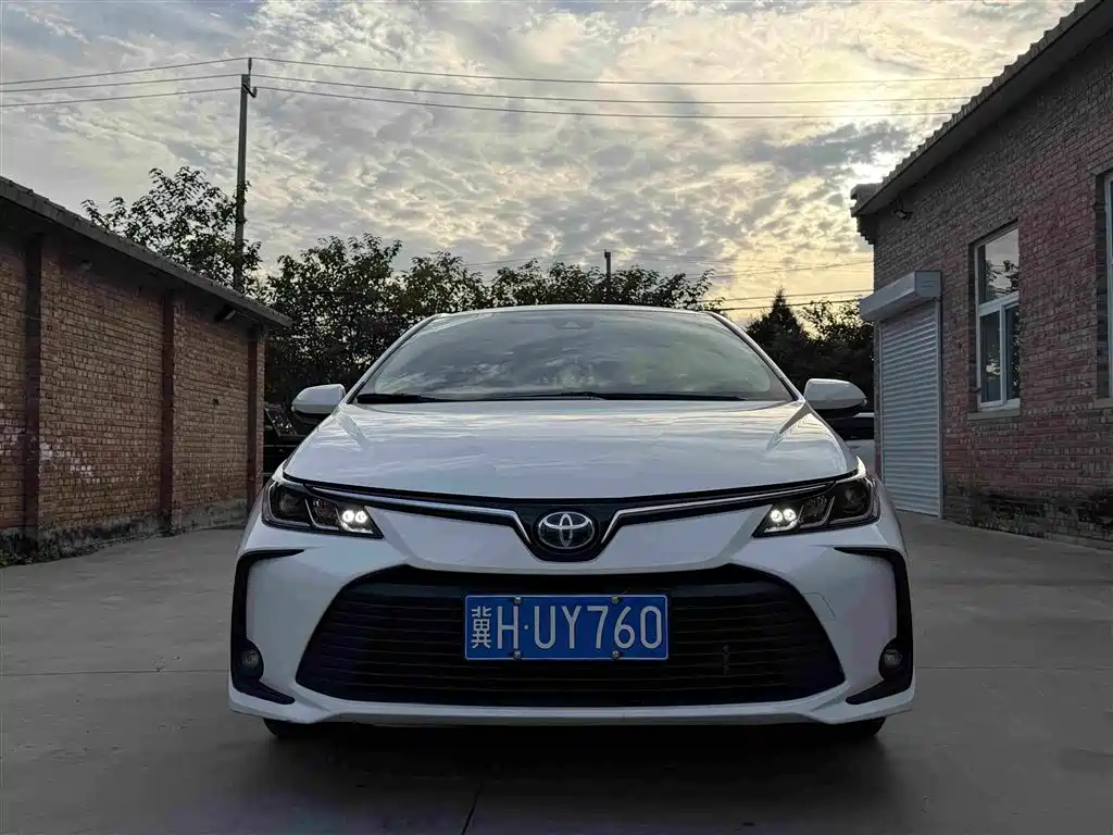 Toyota Corolla — миниатюра 3