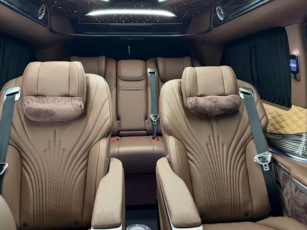 Mercedes-Benz V-Class V 2024 V 300 L Luxury