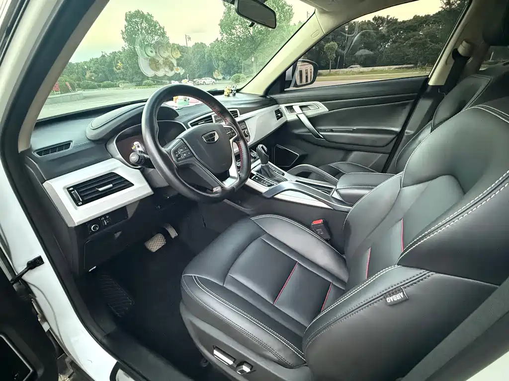 Geely Boyue — миниатюра 7
