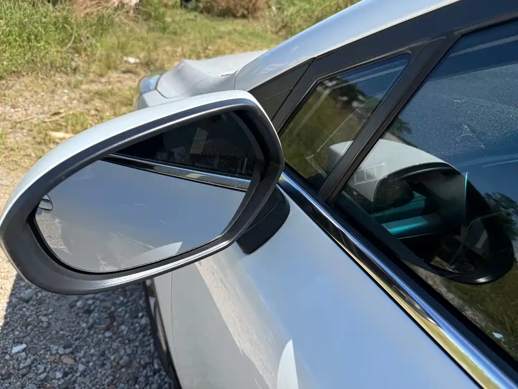 Geely Emgrand GS — миниатюра 13
