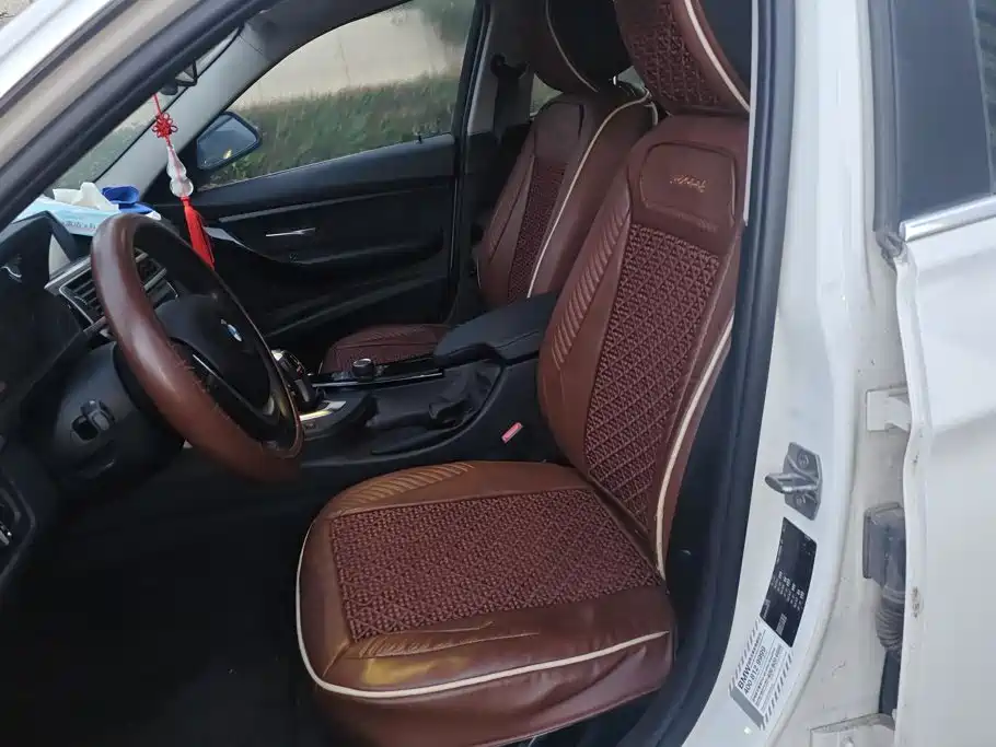 BMW 3 Series — миниатюра 9