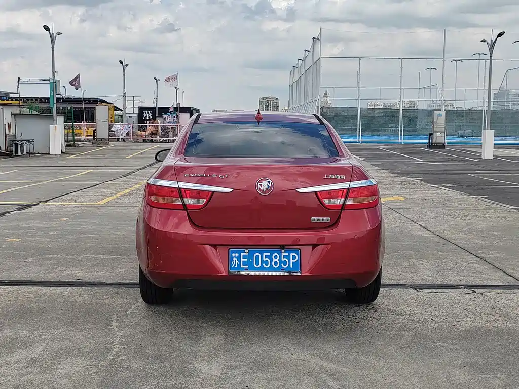 Buick Excelle — миниатюра 8