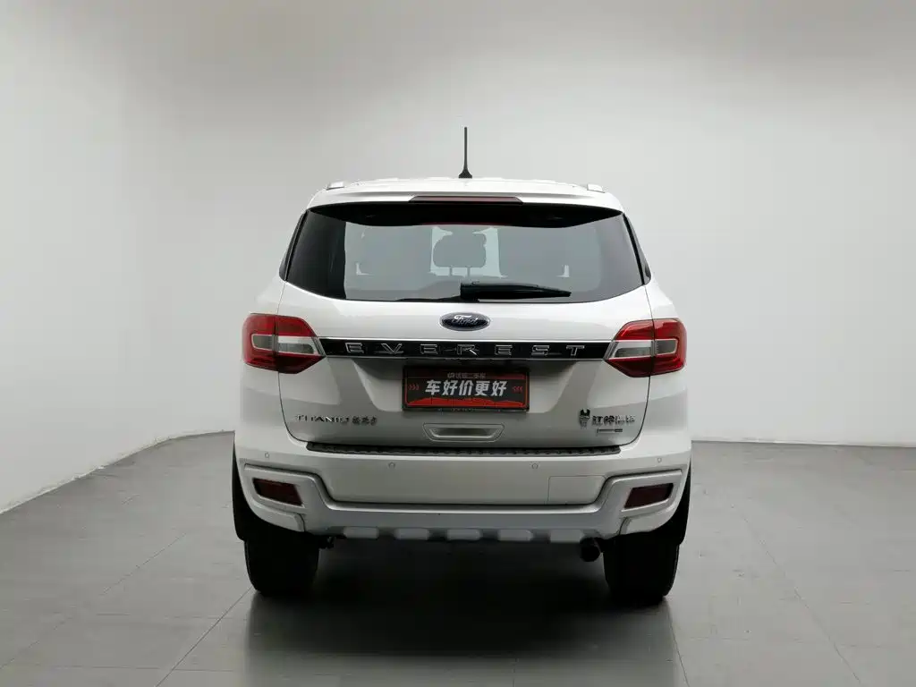 Ford Everest — миниатюра 4