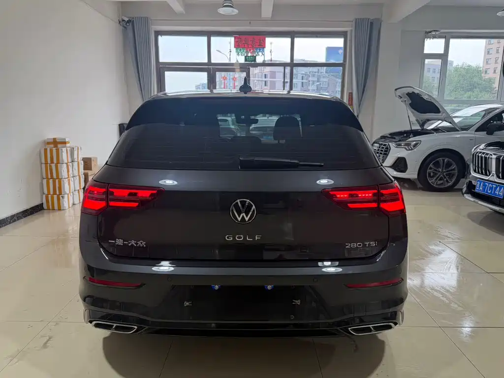 Volkswagen Golf 2023 280TSI DSG R-Line Lite