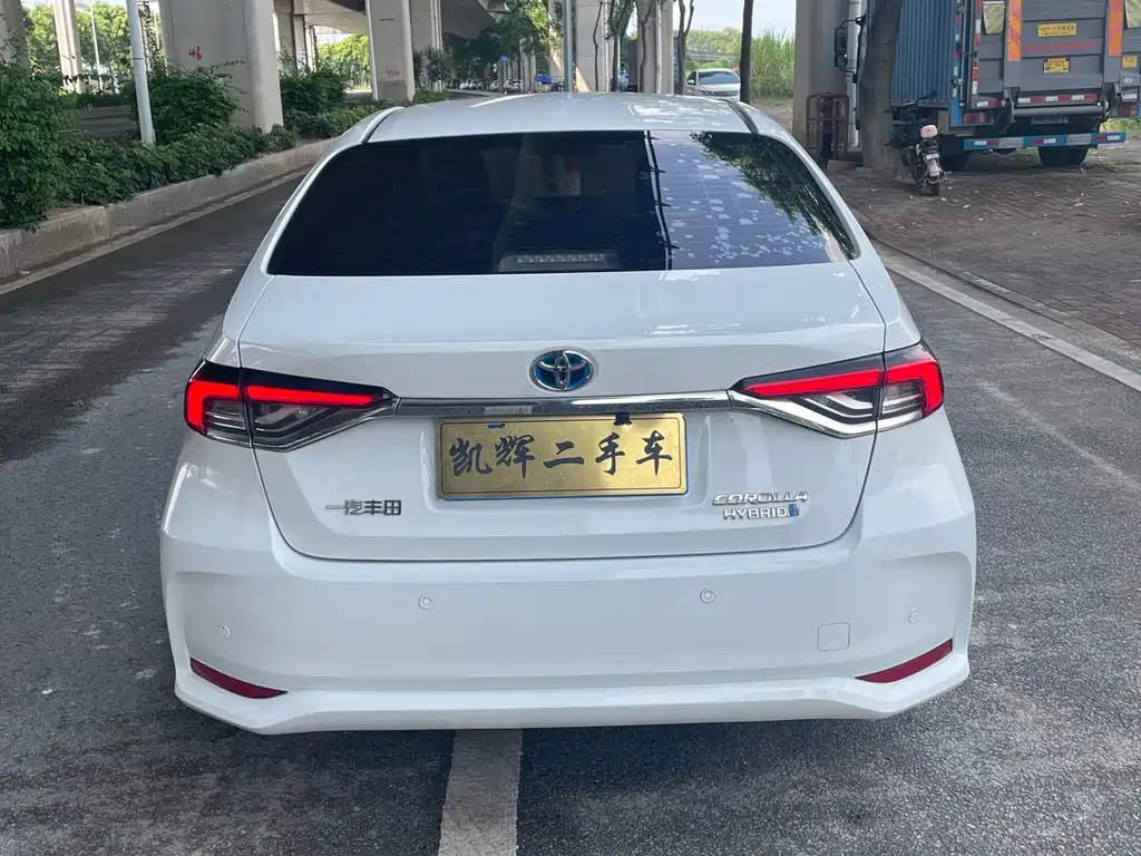 Toyota Corolla — миниатюра 11