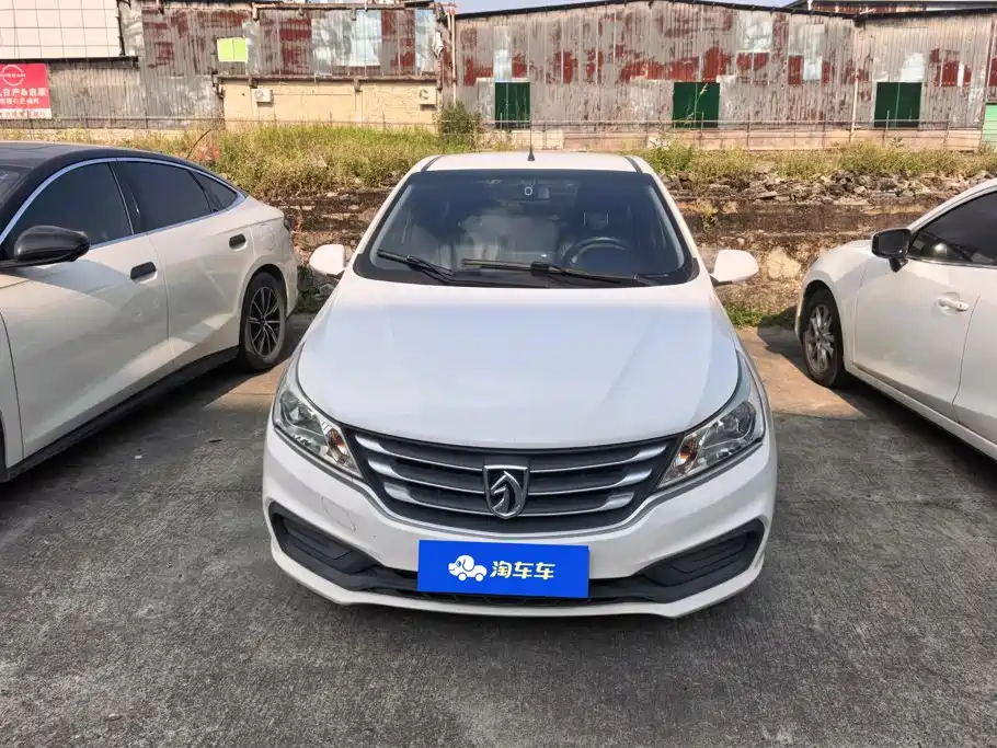 Baojun 310 — миниатюра 2