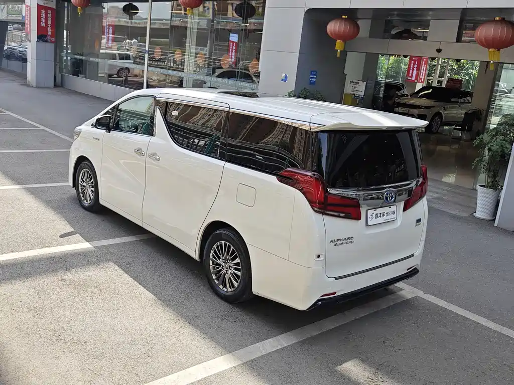 TOYOTA ELFA