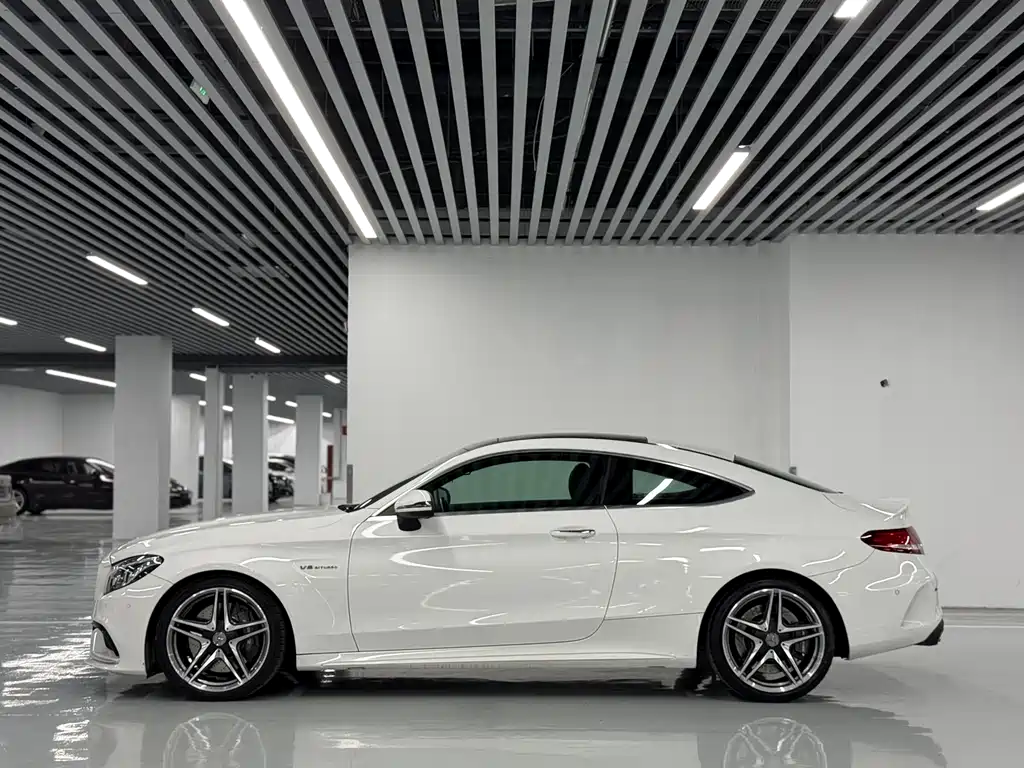 MERCEDES-BENZ C CLASS AMG