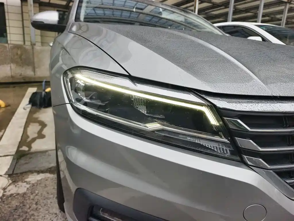 Volkswagen Lavida — миниатюра 7