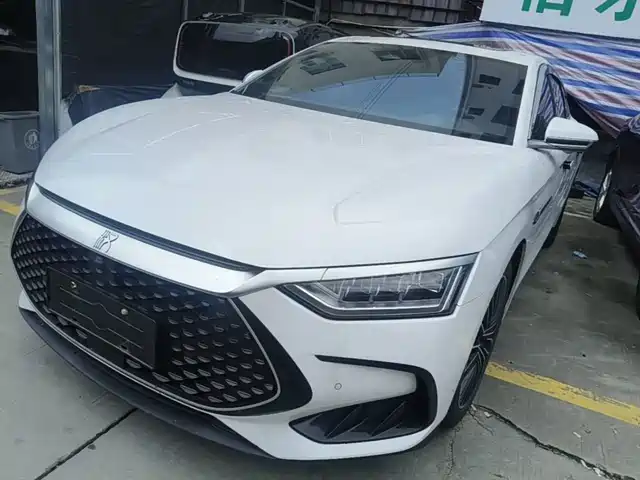 2022 BYD Han
