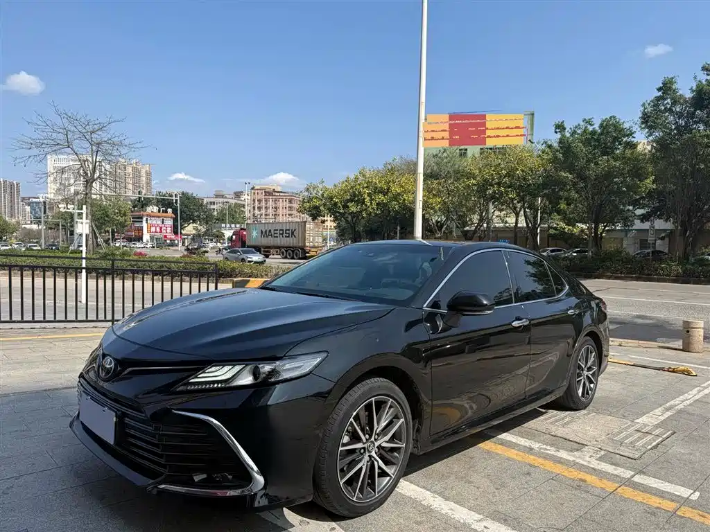 Toyota Camry 2022
