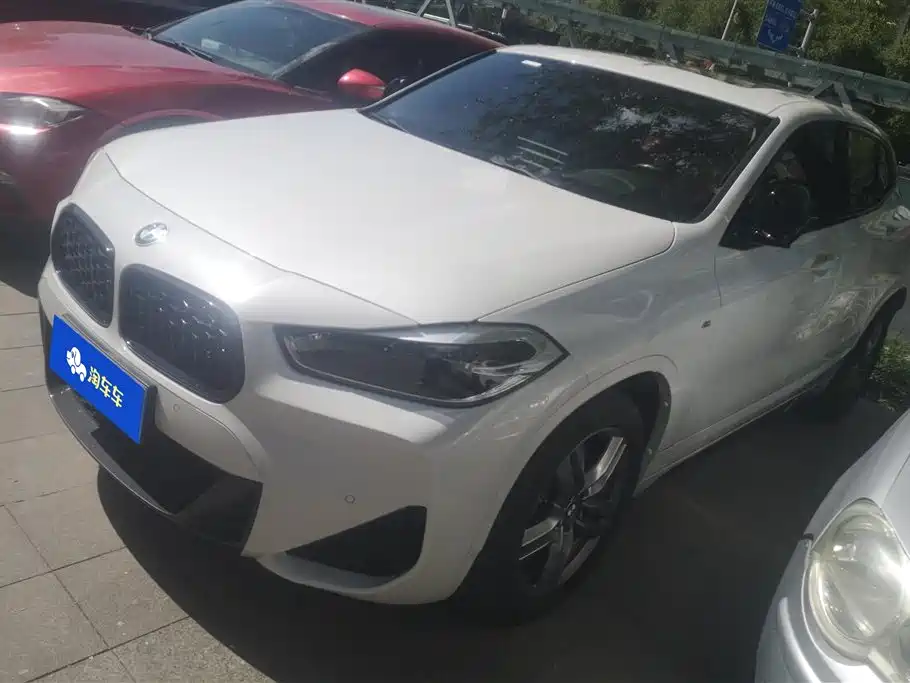 Купить BMW X2