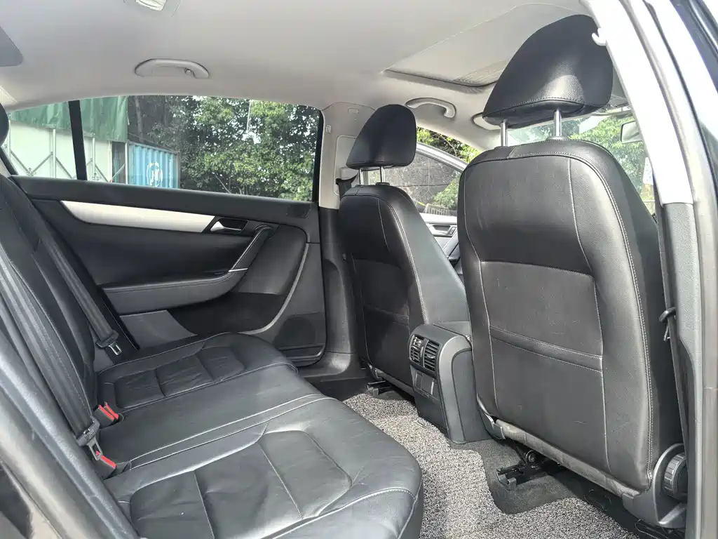 Volkswagen Magotan — миниатюра 12