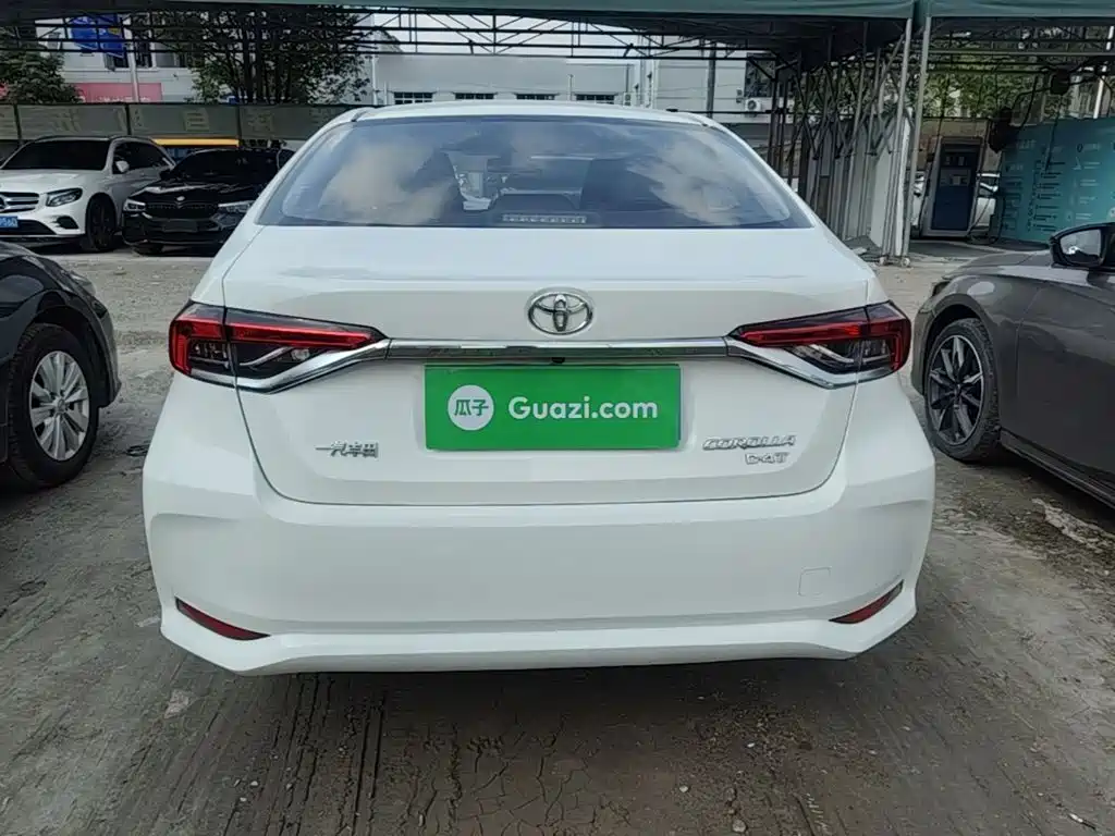 Toyota Corolla — миниатюра 6