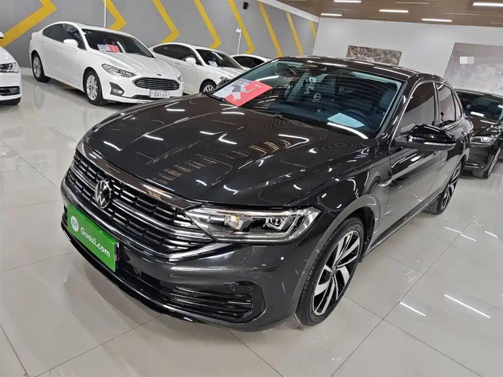 Volkswagen Sagitar 2024