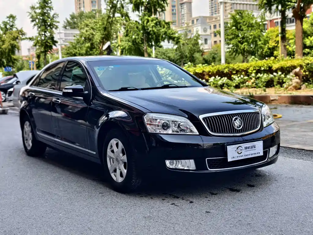 Buick Park Avenue — миниатюра 3
