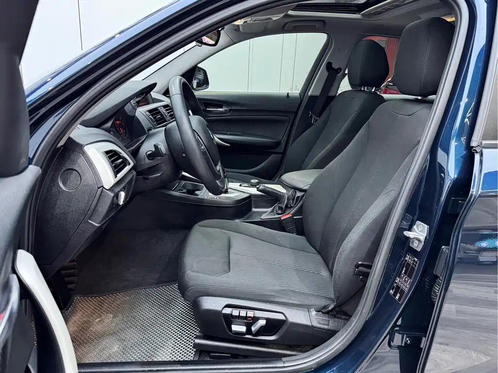 BMW 1 Series 1 2015 120i Lead