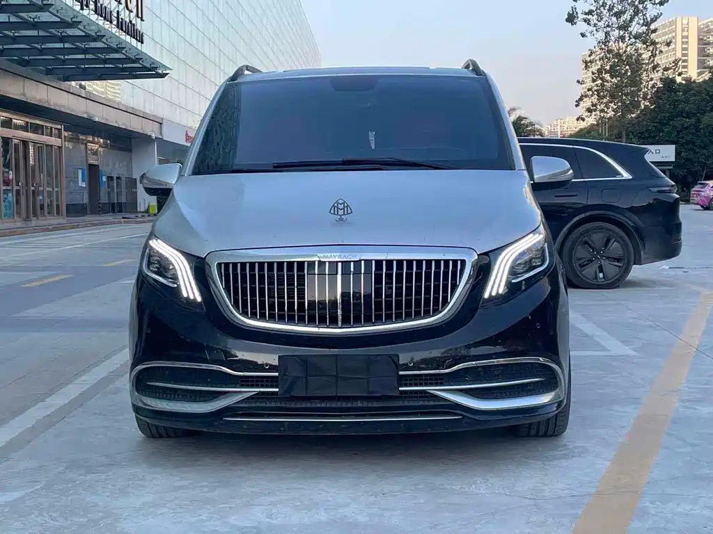 Mercedes-Benz Vito 2020 2.0T 7 мест
