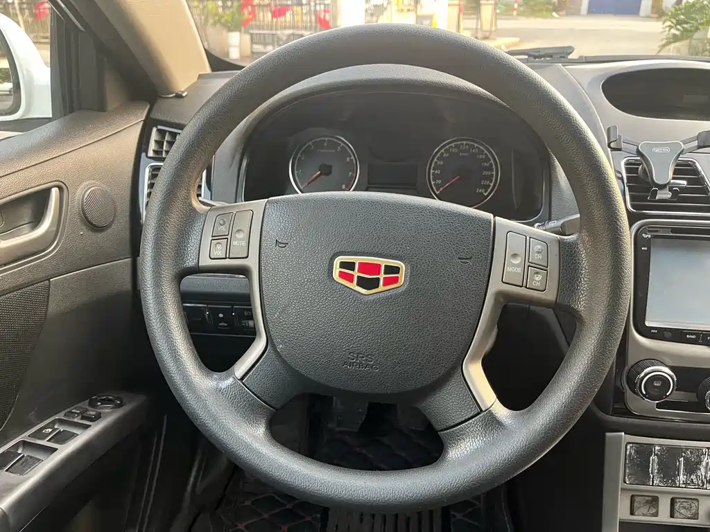 Geely Emgrand Classic — миниатюра 14